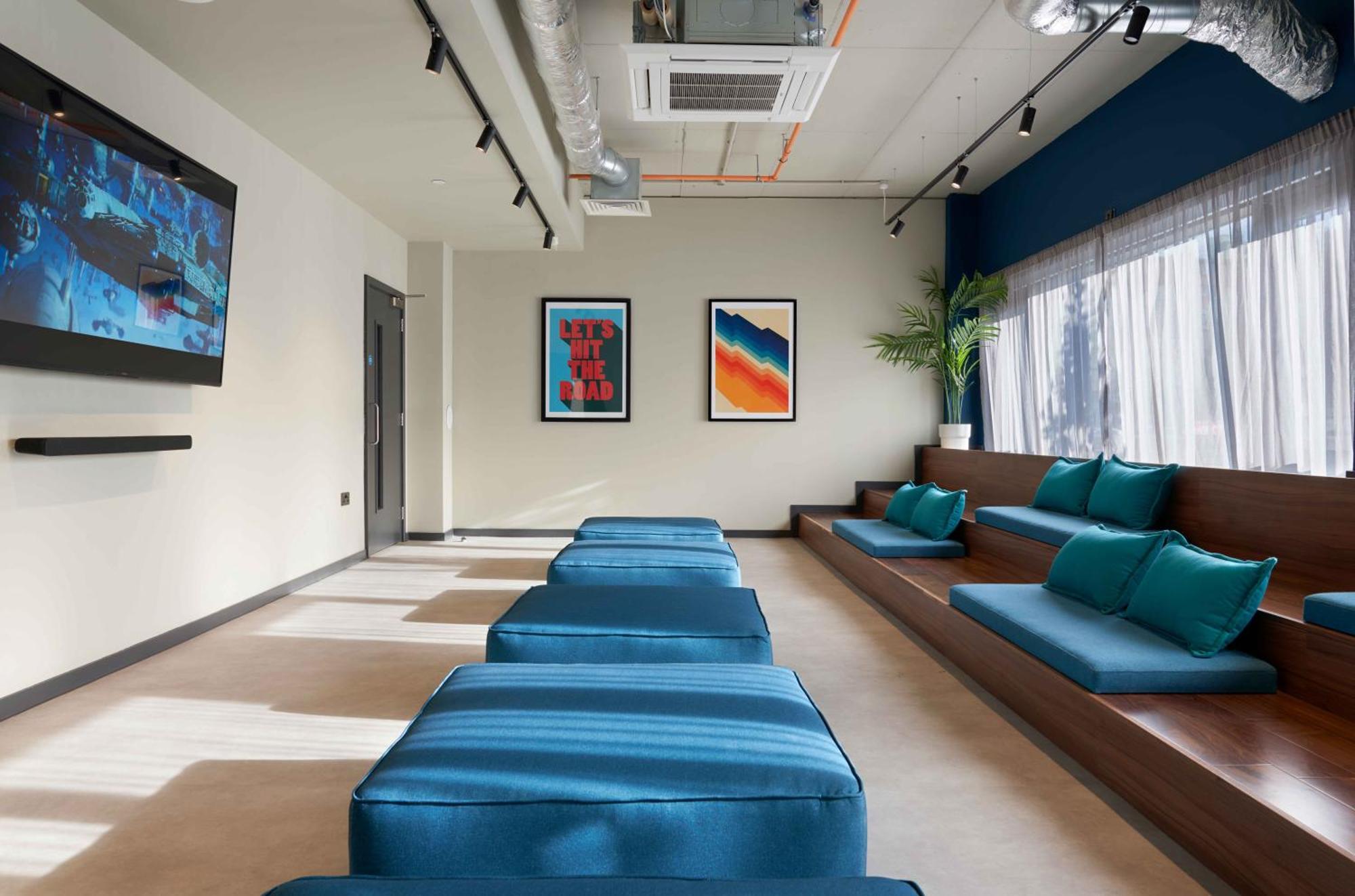 Joivy Trendy Aparthotel Units In Westfield-Adults Only 에든버러 외부 사진